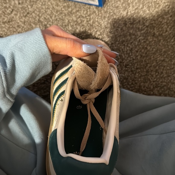 Adidas gazelle sneakers💚 - Picture 5 of 5